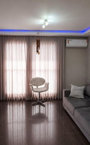 Casa de condomínio para alugar com 117m², 2 quartos e 1 vaga Casa de condomínio para alugar com 117m², 2 quartos e 1 vagaSala