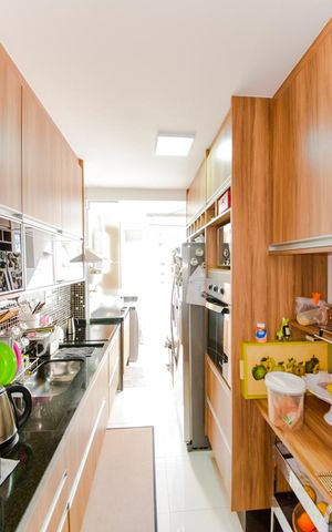 Apartamento à venda com 83m², 2 quartos e 2 vagasCozinha