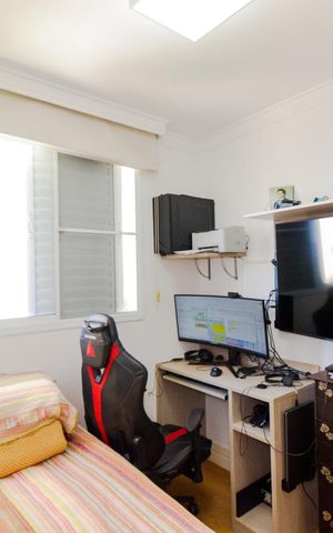 Apartamento à venda com 83m², 2 quartos e 2 vagasQuarto 2