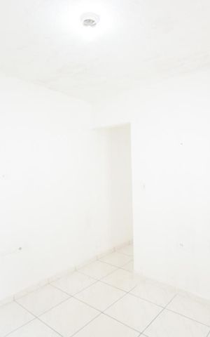 Casa para alugar com 25m², 1 quarto e sem vagaQuarto 