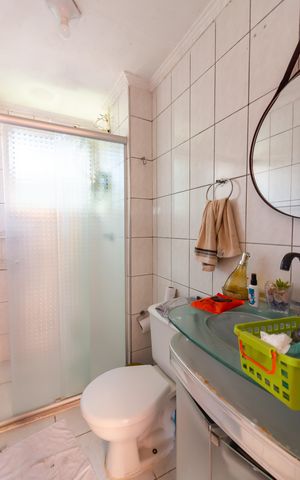 Apartamento à venda com 45m², 2 quartos e 1 vaga Apartamento à venda com 45m², 2 quartos e 1 vagaBanheiro