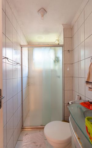 Apartamento à venda com 45m², 2 quartos e 1 vaga Apartamento à venda com 45m², 2 quartos e 1 vagaBanheiro