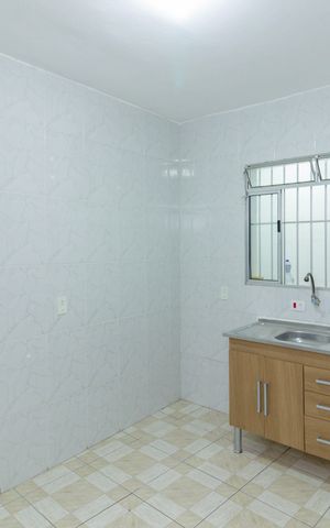 Casa para alugar com 50m², 1 quarto e sem vaga Casa para alugar com 50m², 1 quarto e sem vagaCozinha