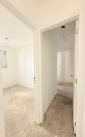 Apartamento à venda com 59m², 2 quartos e 1 vaga Apartamento à venda com 59m², 2 quartos e 1 vagaCorredor