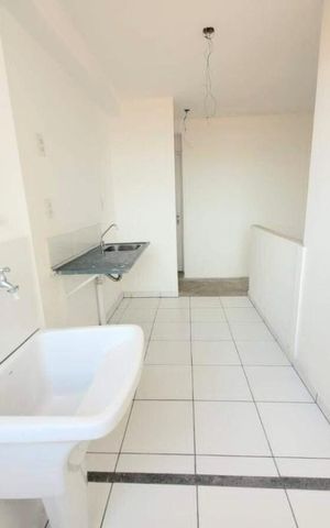Apartamento à venda com 49m², 2 quartos e 1 vaga Apartamento à venda com 49m², 2 quartos e 1 vagaÁrea de serviço