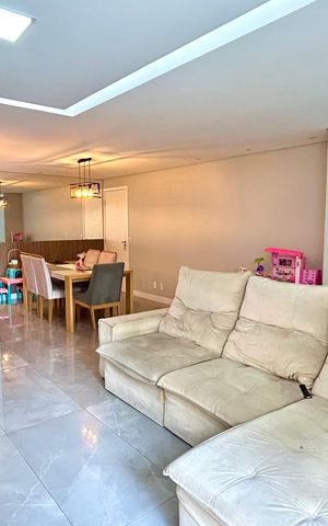 Apartamento à venda com 82m², 2 quartos e 2 vagas Apartamento à venda com 82m², 2 quartos e 2 vagasSala