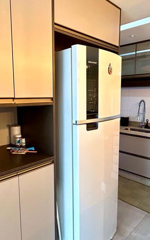 Apartamento à venda com 82m², 2 quartos e 2 vagas Apartamento à venda com 82m², 2 quartos e 2 vagasCozinha