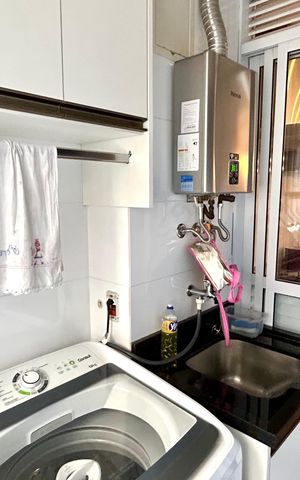 Apartamento à venda com 82m², 2 quartos e 2 vagas Apartamento à venda com 82m², 2 quartos e 2 vagasÁrea de Serviço