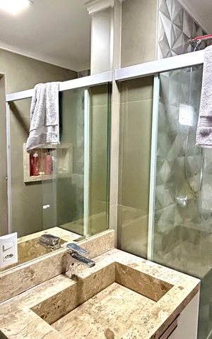 Apartamento à venda com 82m², 2 quartos e 2 vagas Apartamento à venda com 82m², 2 quartos e 2 vagasBanheiro 1