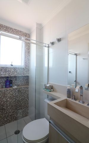 Apartamento à venda com 84m², 2 quartos e 2 vagasBanheiro Social