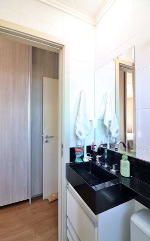 Apartamento à venda com 84m², 2 quartos e 2 vagasQuarto 1 - Suíte Banheiro 