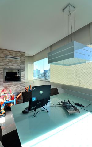 Apartamento à venda com 84m², 2 quartos e 2 vagasVaranda gourmet