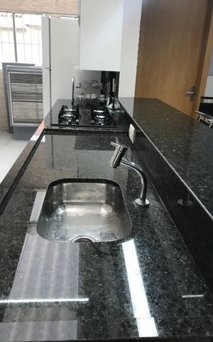 Casa à venda com 360m², 5 quartos e 2 vagas Casa à venda com 360m², 5 quartos e 2 vagasCozinha