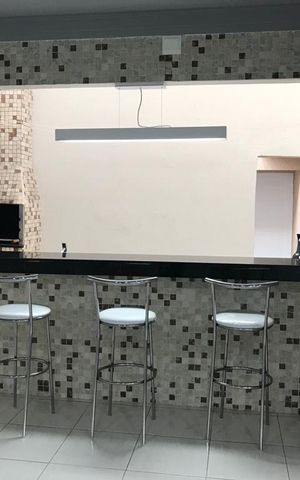 Casa à venda com 360m², 5 quartos e 2 vagas Casa à venda com 360m², 5 quartos e 2 vagasCozinha