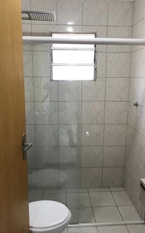 Casa à venda com 360m², 5 quartos e 2 vagas Casa à venda com 360m², 5 quartos e 2 vagasBanheiro