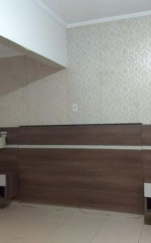 Casa à venda com 360m², 5 quartos e 2 vagas Casa à venda com 360m², 5 quartos e 2 vagasQuarto
