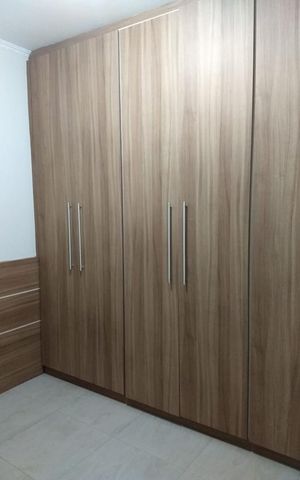 Casa à venda com 360m², 5 quartos e 2 vagas Casa à venda com 360m², 5 quartos e 2 vagasQuarto