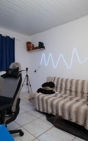 Casa à venda com 170m², 2 quartos e 3 vagas Casa à venda com 170m², 2 quartos e 3 vagasQuarto 1