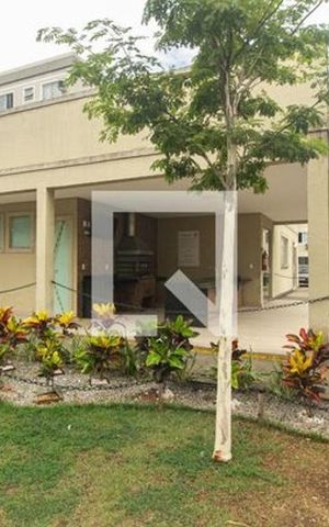 Apartamento à venda com 48m², 2 quartos e 1 vaga Apartamento à venda com 48m², 2 quartos e 1 vagaÁrea externa