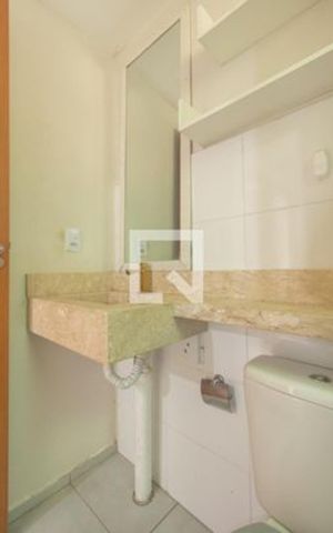 Apartamento à venda com 48m², 2 quartos e 1 vaga Apartamento à venda com 48m², 2 quartos e 1 vagaBanheiro