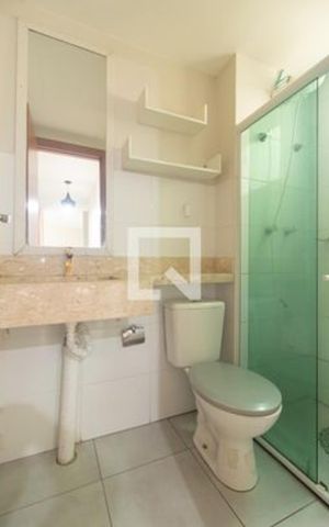 Apartamento à venda com 48m², 2 quartos e 1 vaga Apartamento à venda com 48m², 2 quartos e 1 vagaBanheiro