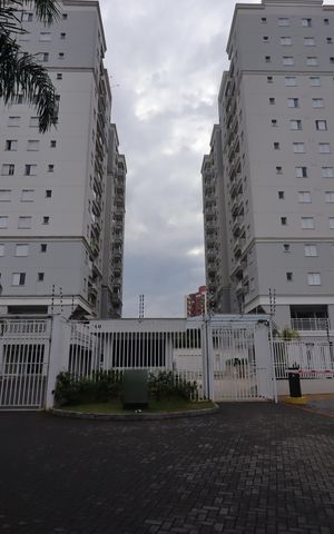 Apartamento à venda com 38m², 1 quarto e 1 vagaFachada