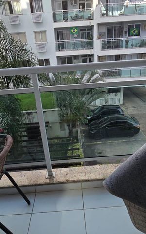 Apartamento à venda com 76m², 2 quartos e 1 vaga Apartamento à venda com 76m², 2 quartos e 1 vagaVaranda