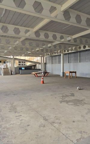 Apartamento à venda com 76m², 2 quartos e 1 vaga Apartamento à venda com 76m², 2 quartos e 1 vagaÁrea externa