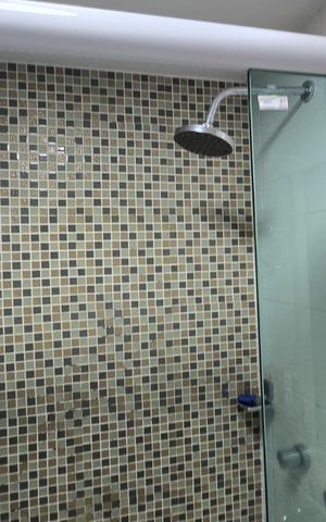 Apartamento à venda com 76m², 2 quartos e 1 vaga Apartamento à venda com 76m², 2 quartos e 1 vagaBanheiro