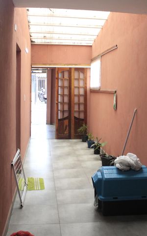 Casa à venda com 185m², 3 quartos e 2 vagasQuintal/ corredor