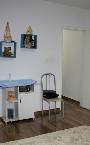 Casa à venda com 185m², 3 quartos e 2 vagasSuíte 1