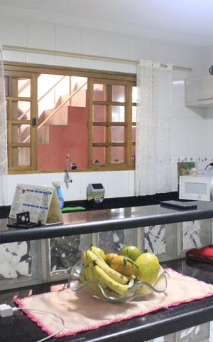 Casa à venda com 185m², 3 quartos e 2 vagasCozinha 1
