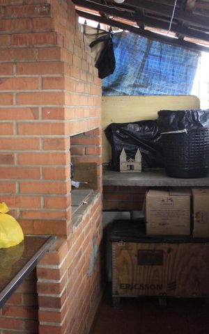 Casa à venda com 185m², 3 quartos e 2 vagasChurrasqueira espaço gourmet