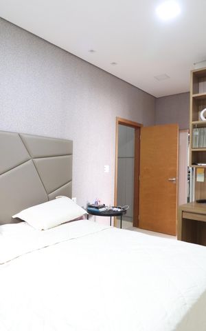 Casa de condomínio para alugar com 200m², 3 quartos e 4 vagasSuíte 2