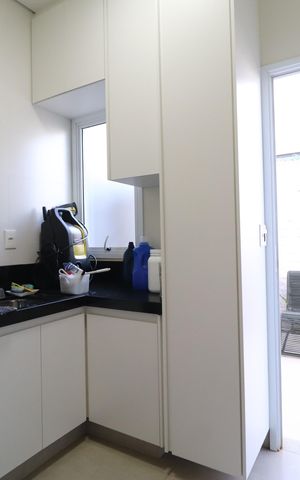 Casa de condomínio para alugar com 200m², 3 quartos e 4 vagasÁrea de Serviço