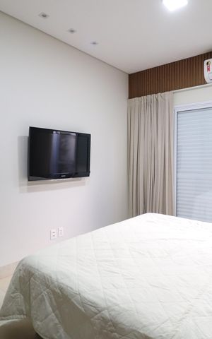Casa de condomínio para alugar com 200m², 3 quartos e 4 vagasSuíte 2