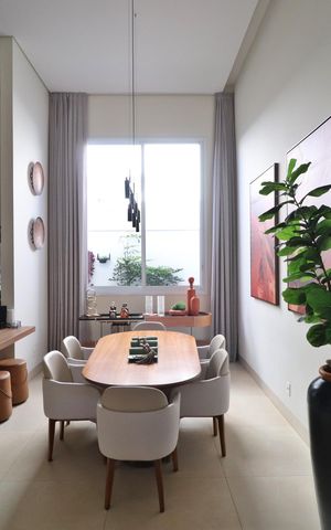 Casa de condomínio para alugar com 200m², 3 quartos e 4 vagasSala