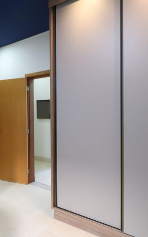 Casa de condomínio para alugar com 200m², 3 quartos e 4 vagasSuíte