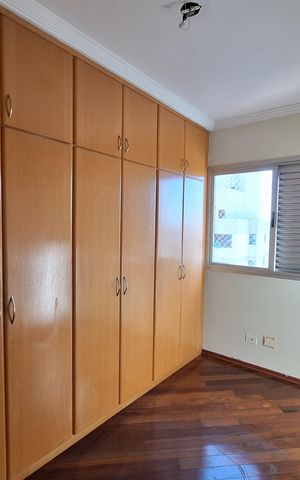 Apartamento para alugar com 96m², 2 quartos e 2 vagas Apartamento para alugar com 96m², 2 quartos e 2 vagasQuarto