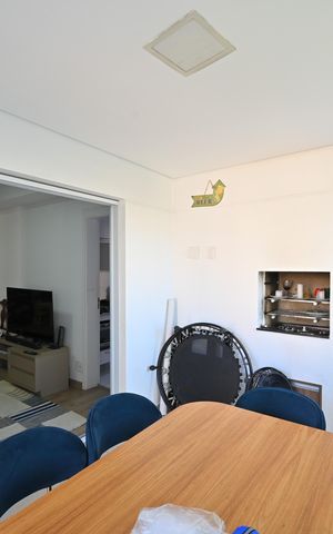Apartamento à venda com 75m², 2 quartos e 1 vagaVaranda