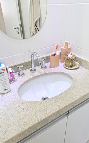 Apartamento à venda com 75m², 2 quartos e 1 vagaBanheiro Social