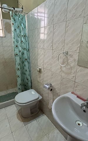 Casa à venda com 70m², 2 quartos e sem vagaBanheiro