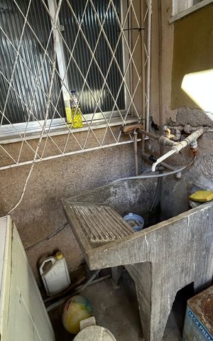 Casa à venda com 70m², 2 quartos e sem vagaÁrea de Serviço