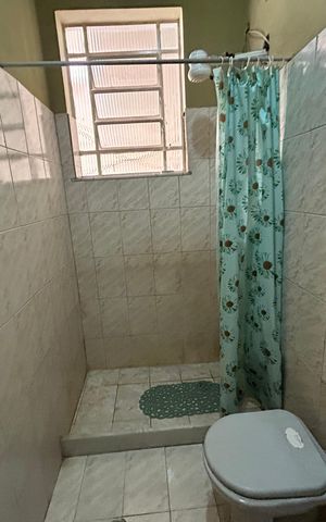 Casa à venda com 70m², 2 quartos e sem vagaBanheiro