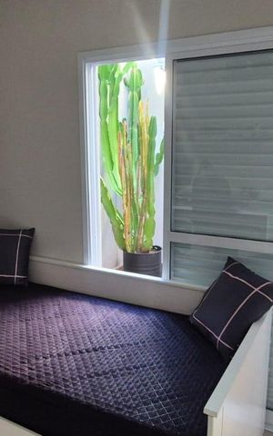 Casa de condomínio à venda com 200m², 3 quartos e 4 vagas Casa de condomínio à venda com 200m², 3 quartos e 4 vagasQuarto
