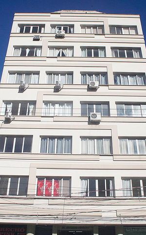Studio à venda com 33m², 1 quarto e sem vagaFachada