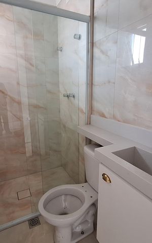 Apartamento à venda com 60m², 2 quartos e 2 vagas Apartamento à venda com 60m², 2 quartos e 2 vagasBanheiro da Suíte
