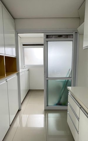 Apartamento à venda com 80m², 2 quartos e 1 vaga Apartamento à venda com 80m², 2 quartos e 1 vagaCozinha