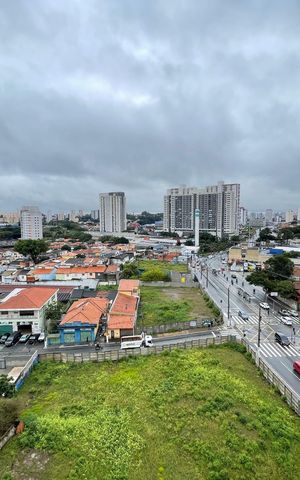 Apartamento à venda com 80m², 2 quartos e 1 vaga Apartamento à venda com 80m², 2 quartos e 1 vagaVista