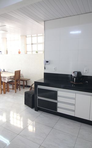 Casa à venda com 290m², 3 quartos e 1 vagaCozinha